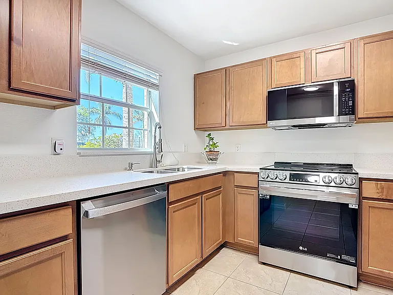 9101 Gervais Cir #1705 — Photo 6
