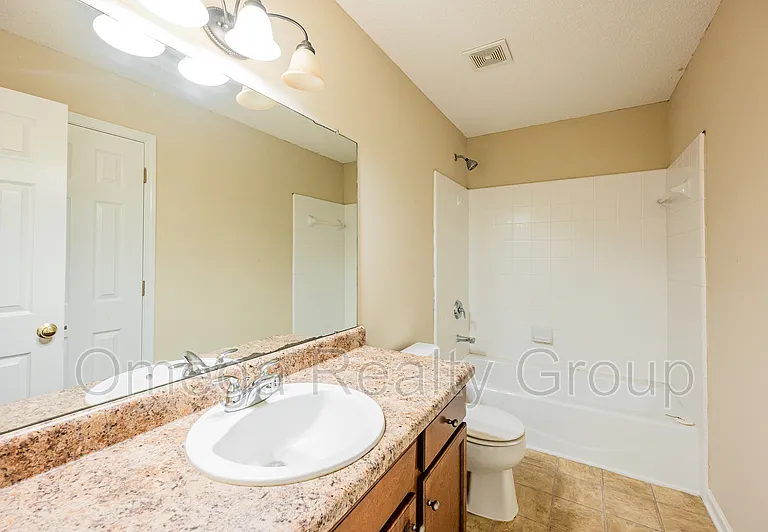 5216 Falling Creek Ln — Photo 19
