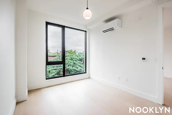 Rented by Nooklyn NYC LLC | media 13