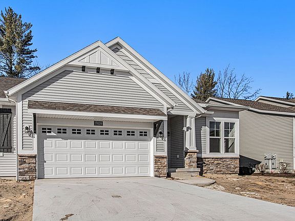 2nd image of 17039 Clayton Dr