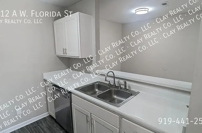2912 W Florida St #A — Photo 5