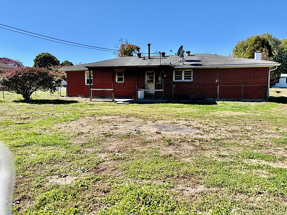 2nd image of 116 Spring Valley Rd