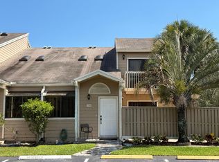 7199 Sportsmans Dr, North Lauderdale, FL 33068