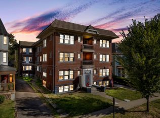 Brookside Manor, Cleveland, OH 44109