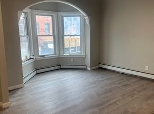 1031 3rd St, Rensselaer, NY 12144