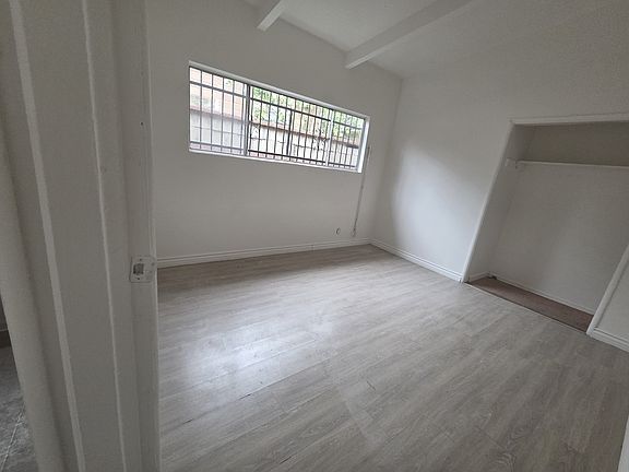 4th image of 11600 Gale Ave #B