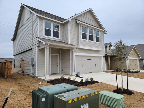 3rd image of 245 Majestic Cedar Dr