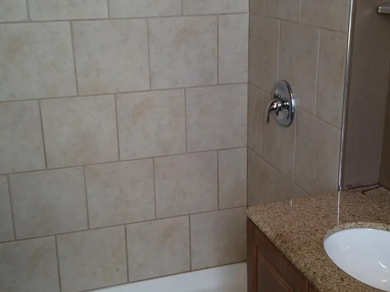 605 W 5th Ave #203 — Photo 10