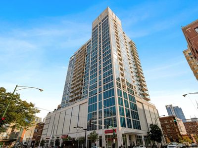 757 N Orleans St APT 1907, Chicago, IL, 60610