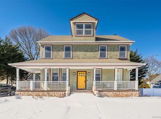 62 Ellis Avenue, Northport, NY 11768