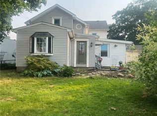 1212 Ridge Ave, Coraopolis, PA 15108