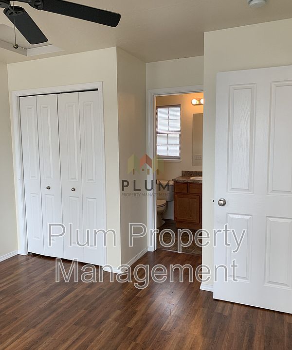 1st image of 1309 Montana St APT 102