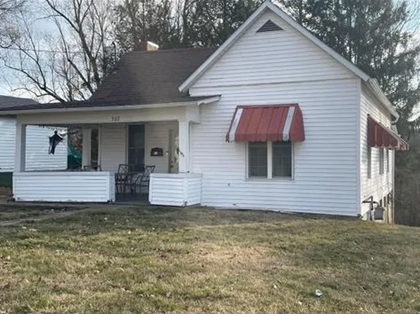 302 S Massachusetts Ave, Wellston, OH 45692