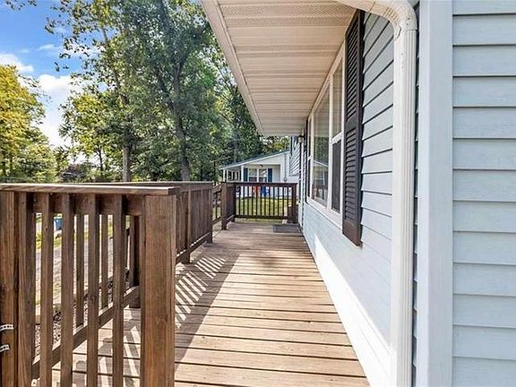 3rd image of 3725 N Sadler Dr
