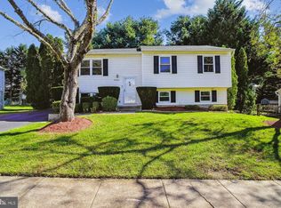 24209 Bush Hill Rd, Gaithersburg, MD 20882