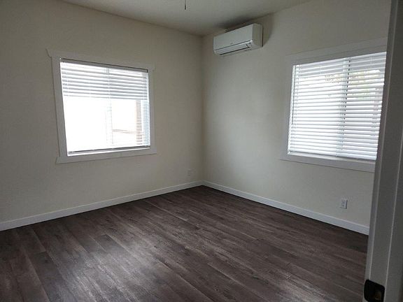 4th image of 6658 National Park Dr #1