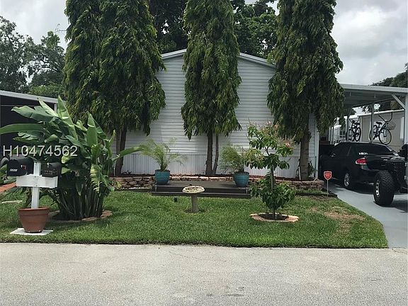 2nd image of 2331 SW 52nd St