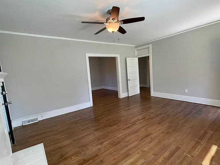 3303 Abingdon Rd — Photo 30