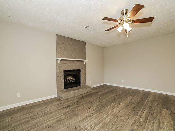 4th image of 3531 Weathered Wood Dr