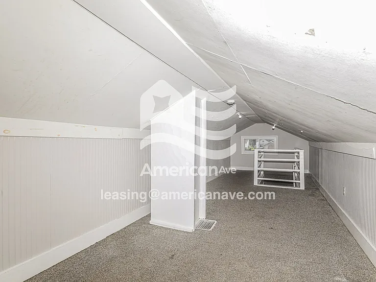 1432598_010_bedroom_10.jpg