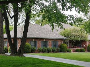 2911 Westover Pl, Saint Charles, MO