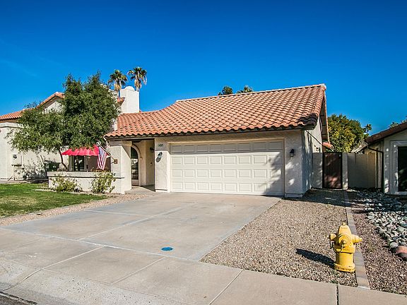 3rd image of 1437 N El Camino Dr