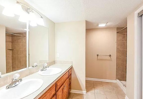 2nd image of 18511 E Shoshone Dr