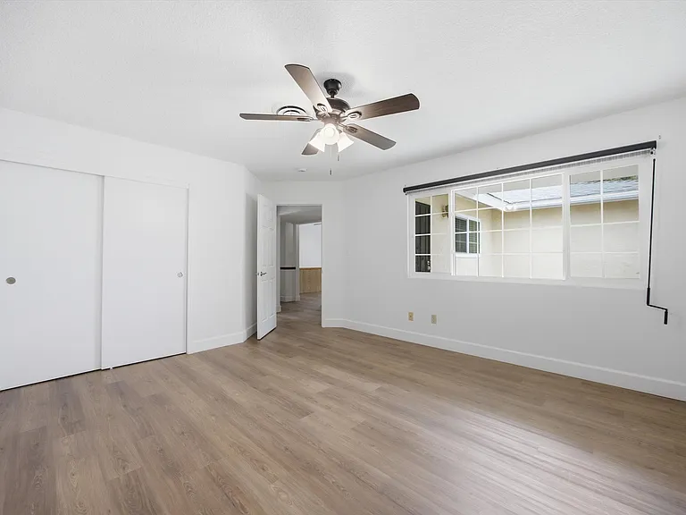 4709 Pinecastle Ave — Photo 26