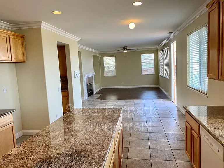33454 Twin Hills Way — Photo 11