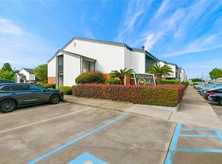 832 S Clearview Pkwy APT 126, Harahan, LA 70123
