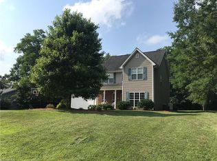 153 Fox Run Dr, Mocksville, NC 27028