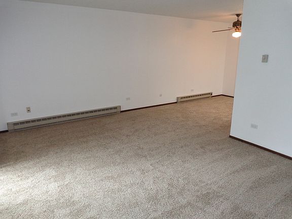 3rd image of 230 Klein Creek Ct APT 3C