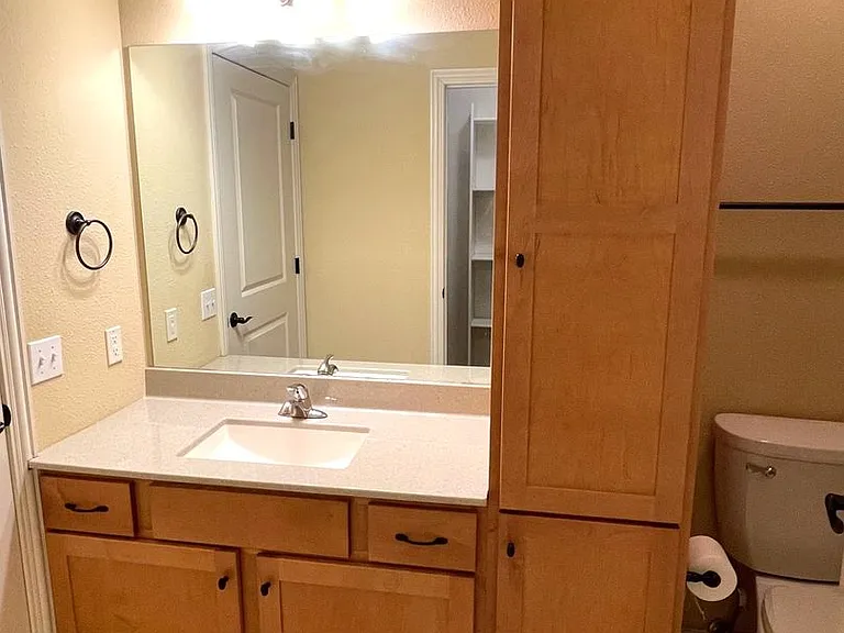 4100 W Worley St #301 — Photo 24