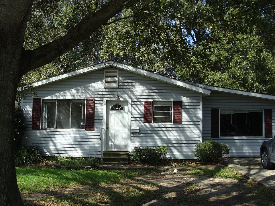 1st image of 2922 Cypress St