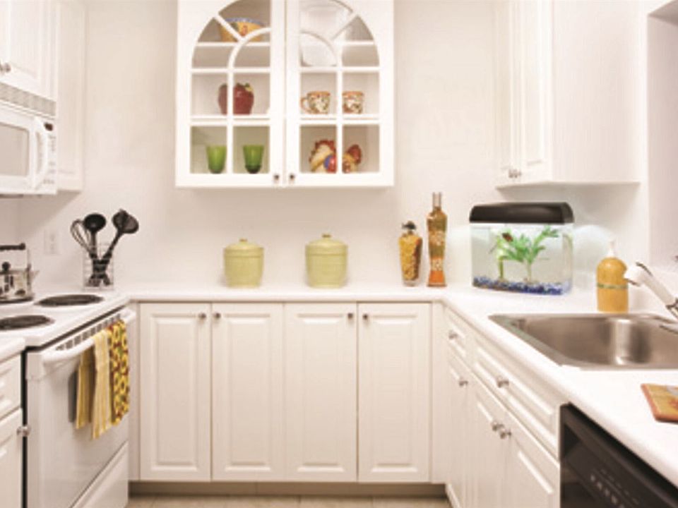 16 Ridgecrest Ter. #5 Boston - West Roxbury Unit Photo 4