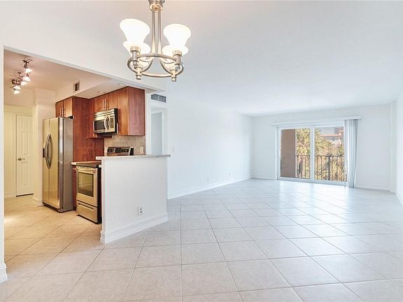 4th image of 950 Ponce De Leon Road #408