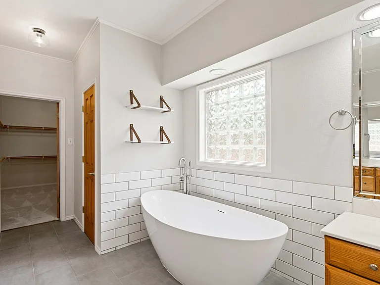 307 Echo Valley Dr — Photo 15