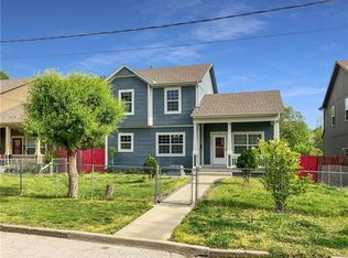 1214 Barnett Ave, Kansas City, KS 66102