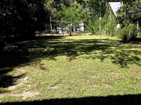 37B James Ave, Hartsville, SC 29550