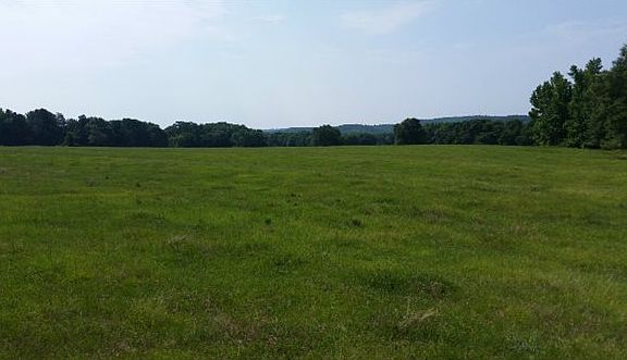 3rd image of 1614 County Road 10