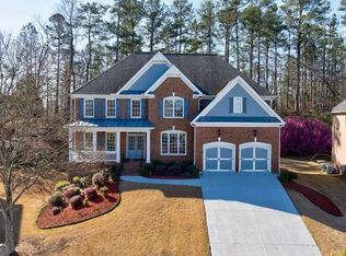 216 Ashleigh Walk Pkwy, Suwanee, GA 30024
