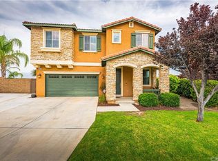 41015 Chambord Dr, Lake Elsinore, CA 92532