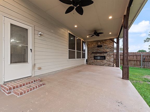 4th image of 5512 Lavaca Rd