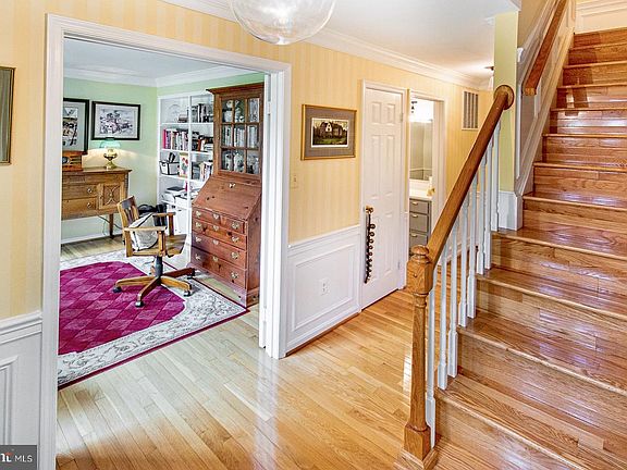 4th image of 4508 Quiet Brook Ct