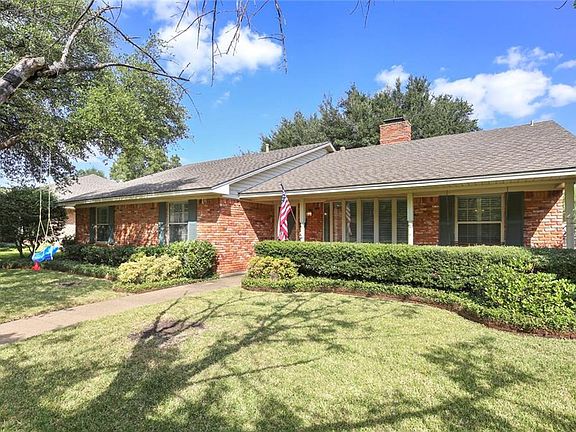 2nd image of 10140 Coveridge Dr