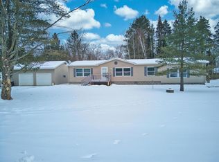 27244 Bass Brook Ln, Cohasset, MN 55721