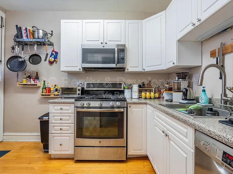 3649 N Kedvale Ave #1B — Photo 9