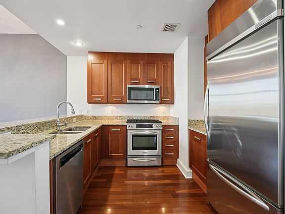 4th image of 8100 River Rd APT 209