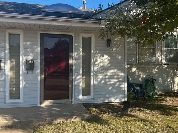 1417 E 38th Pl Unit B, Tulsa, OK 74105