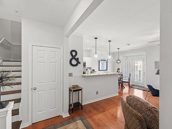 5th image of 130 River Landing Dr Unit 12204